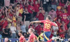 爱游戏网页版入口-关于西班牙力克德国，欧洲足球联赛掀起火爆场面的信息