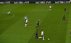 爱游戏入口-巴里客场战胜亚特兰大，小组排名逐渐攀升