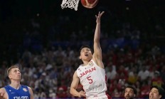 爱游戏亚洲官网-芬兰篮球联赛中一位老将展现出色状态