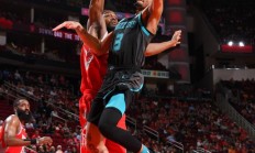 爱游戏登录-火箭遭遇克星黄蜂，惨遭逆转