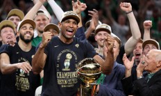 爱游戏官网-凯尔特人力克奇才，豪取八连胜