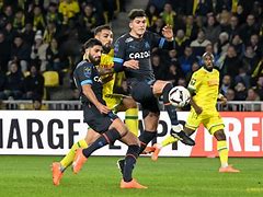 里昂战胜特鲁瓦，努力走向法甲争冠之路的简单介绍