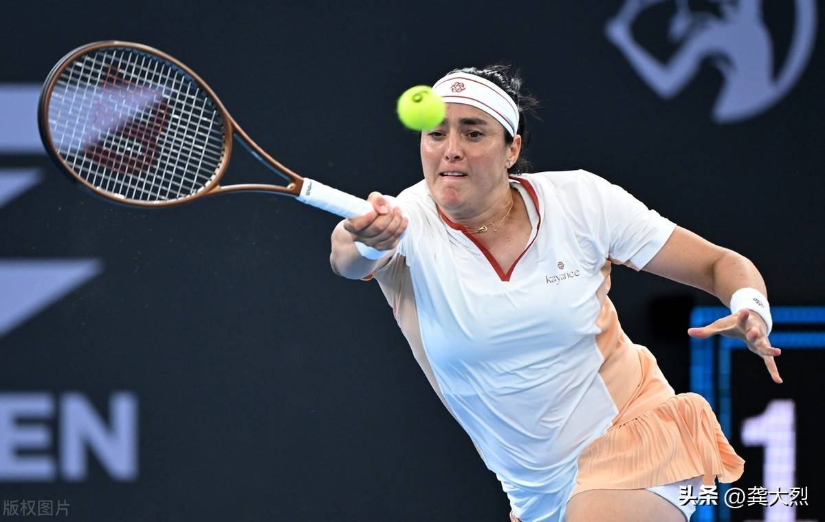 关于贾巴尔：篮球运动无界，关注女性篮球联赛的信息