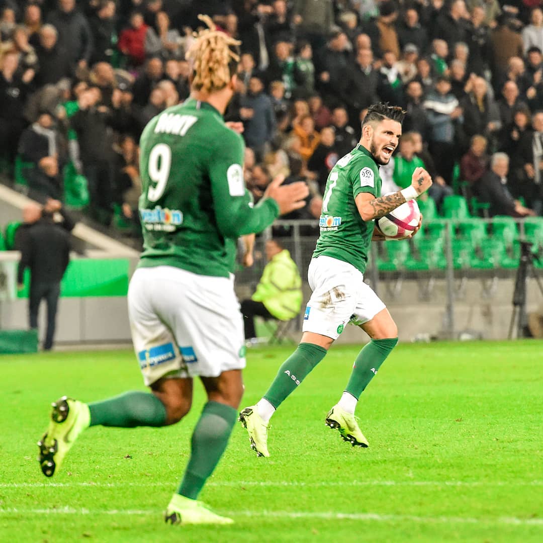 波尔多客场激战南特，换帅后终于拿到一分