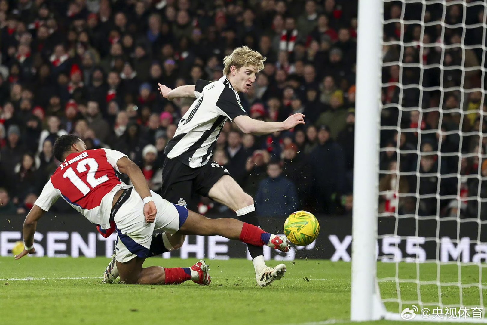 阿森纳客场小胜，贝尔希望复出造奇迹的简单介绍