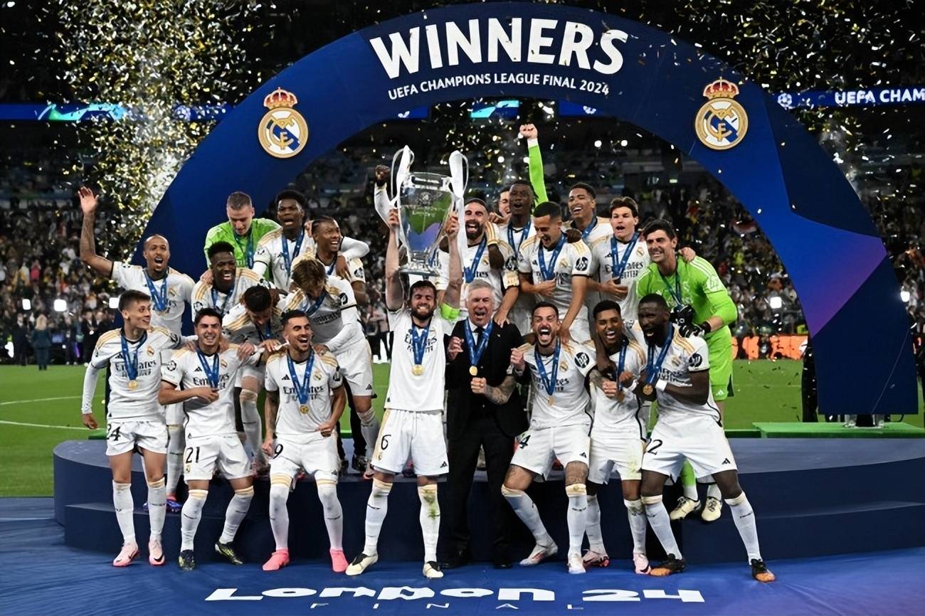 关于圣马利诺队晋级欧锦赛决赛，实现梦想追逐的信息