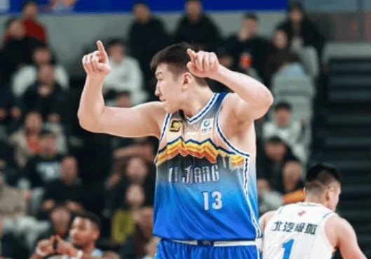 包含乌鲁木齐翻盘胜利，逆袭登顶夺冠的词条