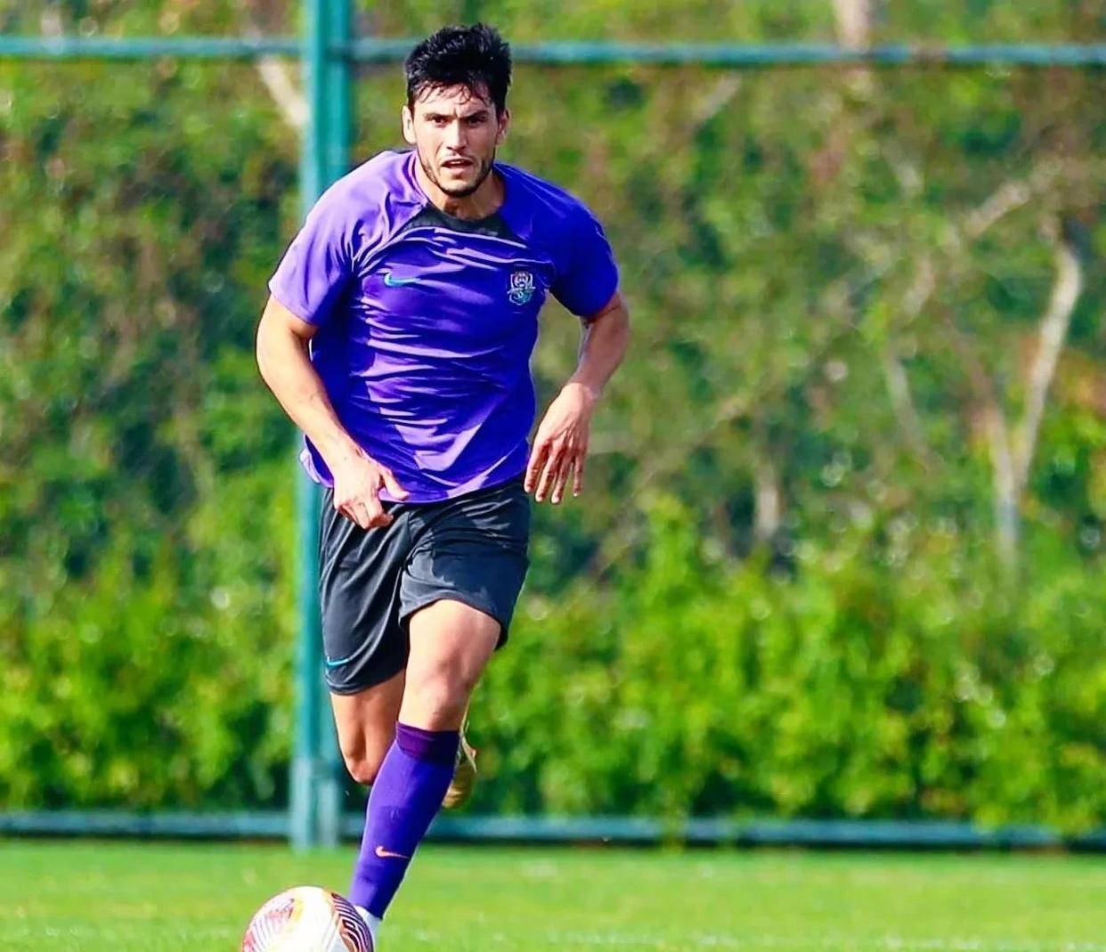 田径比赛津巴布韦选手表现不俗