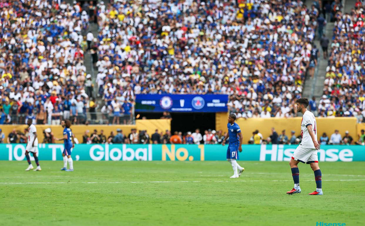 切尔西客场狂胜，稳固前三位置的简单介绍