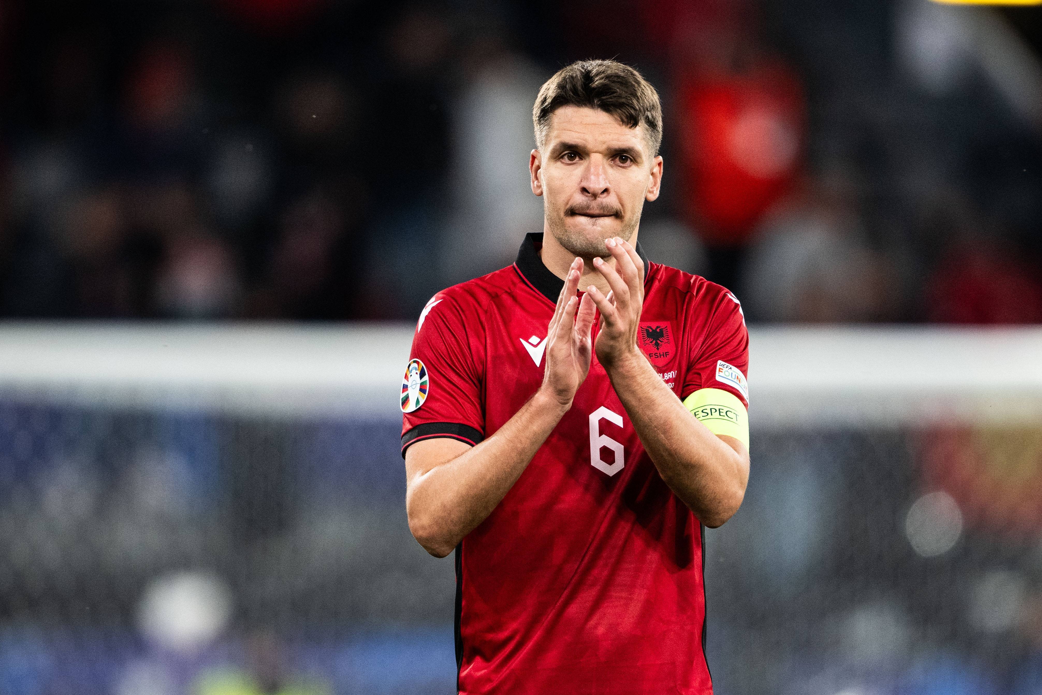 西班牙大胜德国，取得开门红的简单介绍