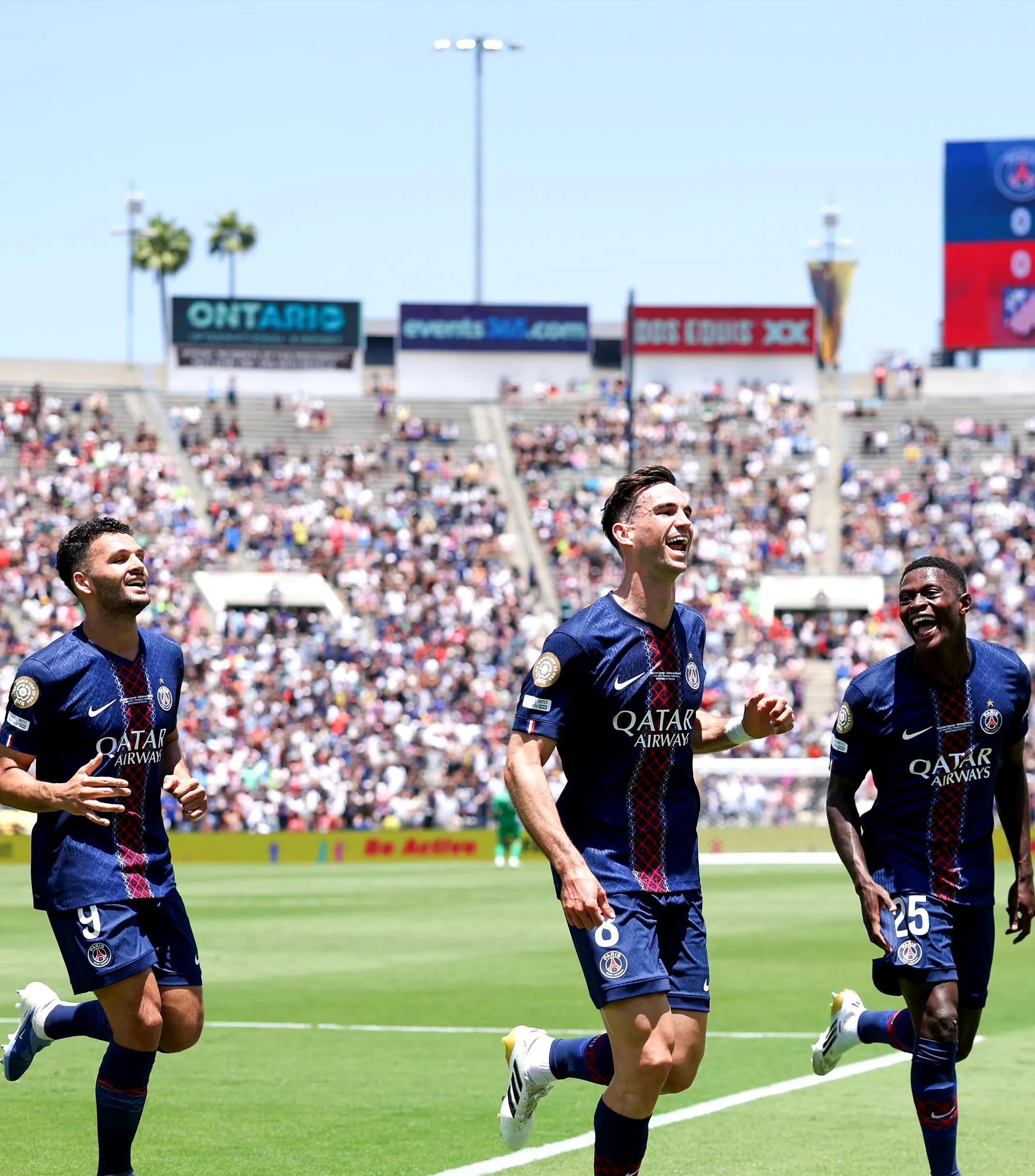 包含纷争不断！欧洲赛场豪门争锋相对！的词条