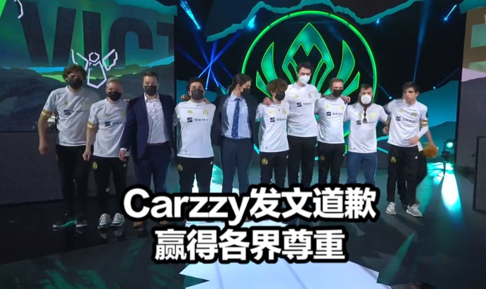 包含少马上演精彩对决，胜者赢得尊重！的词条