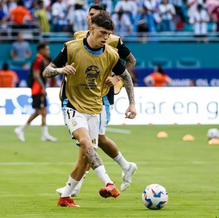 关于曼联战胜阿根廷，取得光荣战绩的信息