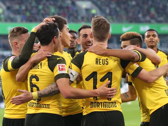 亚洲足球联赛半程过后，焦点仍在各队之间