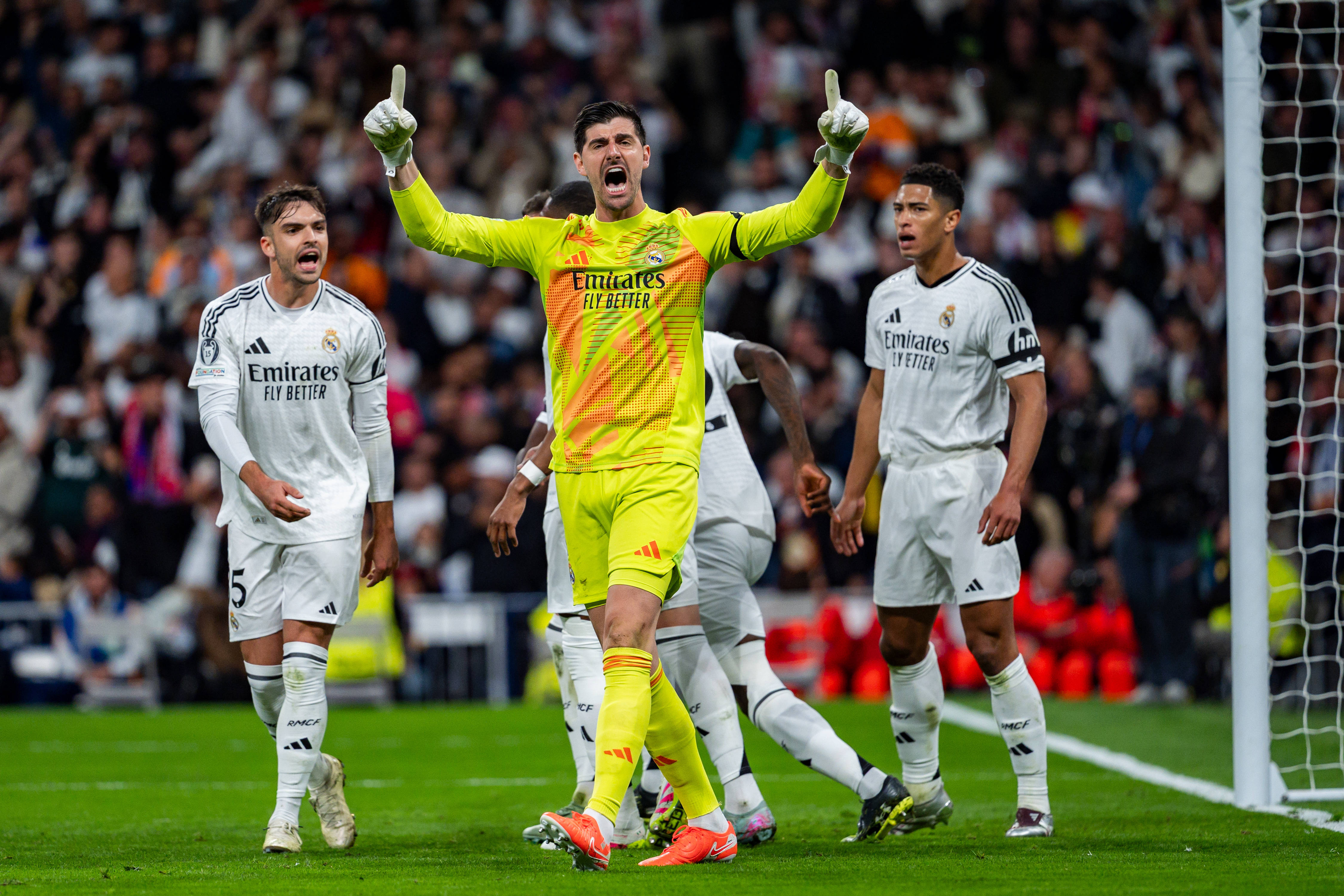 阿森纳客场取胜，稳稳地进军前列