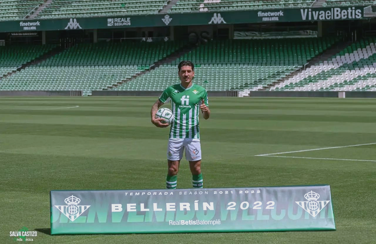 阿森纳逆转皇家贝蒂斯，晋级不容易