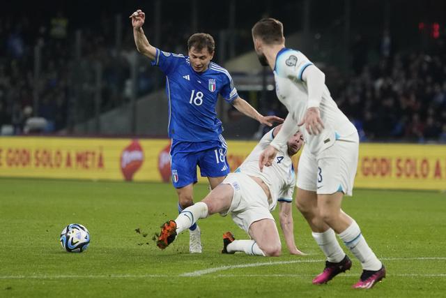 阿尔巴尼亚队战平波兰，意外小组出局