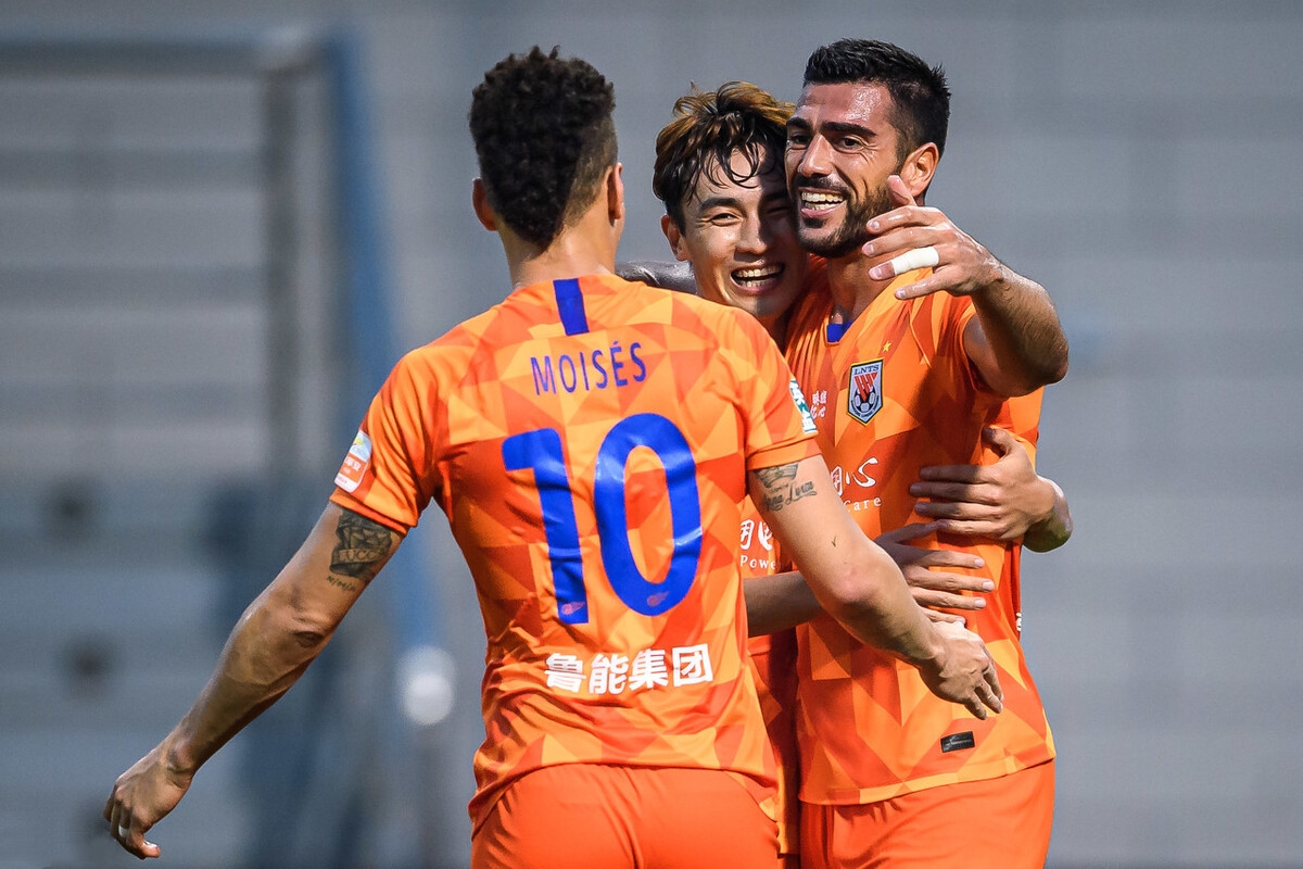 山东鲁能备战决赛之战：士气高昂迎战里昂的简单介绍