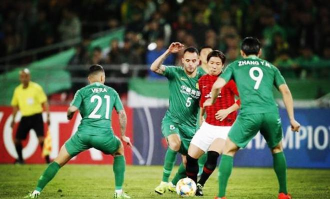 新援表现亮眼！法兰克福客场击败劲旅的简单介绍