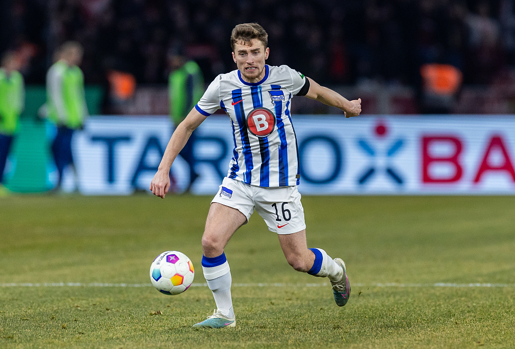 利物浦签下柏林赫塔队德国射手的简单介绍