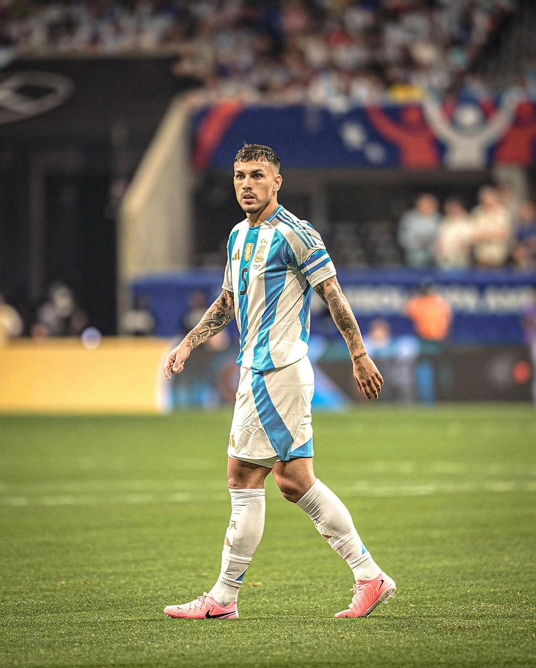 阿根廷击败对手，获得网球比赛金牌